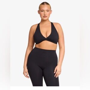 CSB Women’s Crop Sports Bra Black size Large